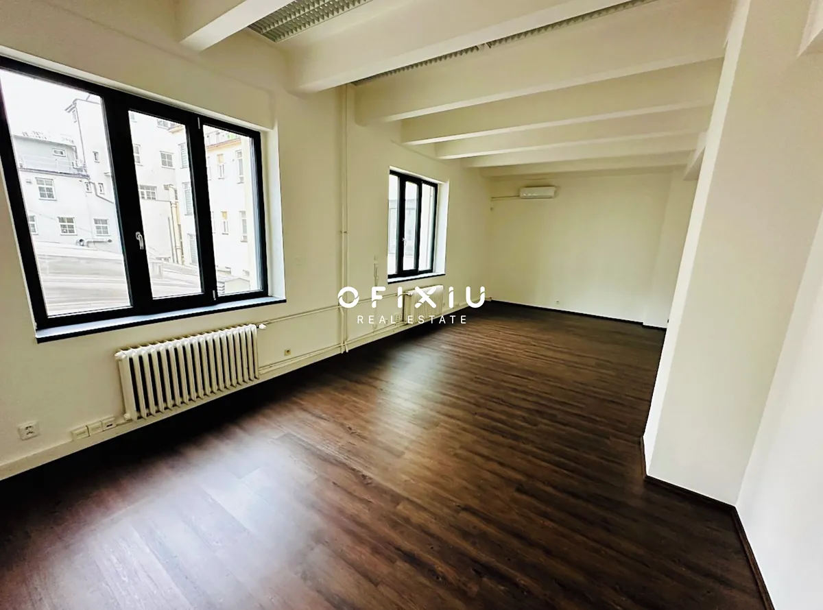Pronájem kanceláře 35 m²